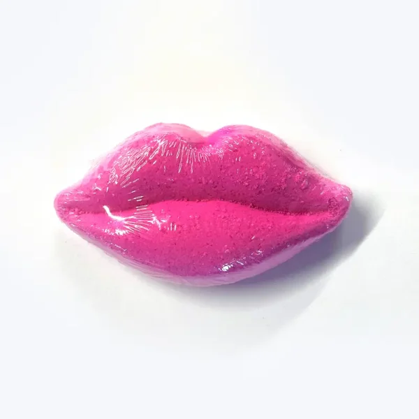 Pink lips - bath bomb